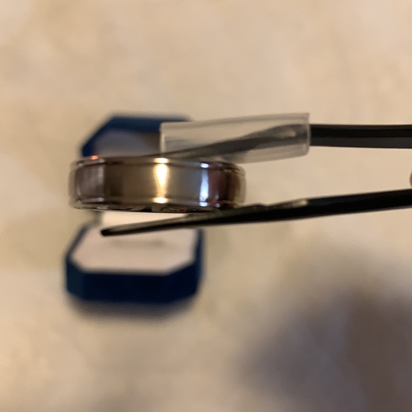 14k White Gold Benchmark 6mm Carved Mens Wedding Ring - Picture 7 of 8